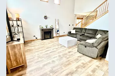 8300 Auburn Lane, Frankfort, IL 60423 - Photo 6