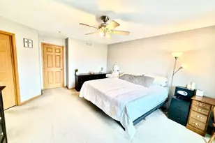 8300 Auburn Ln, Frankfort, IL 60423 - Photo 16