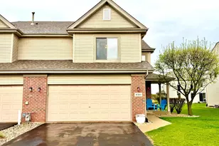 8300 Auburn Ln, Frankfort, IL 60423 - Photo 2