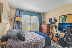 806 Meadowridge Dr, Aurora, IL 60504 - Photo 32