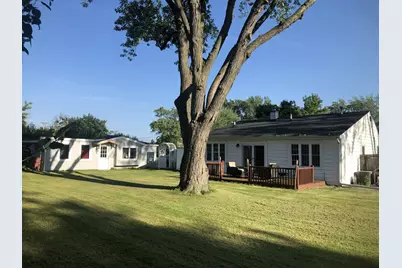 907 W Washington Avenue, Lake Bluff, IL 60044 - Photo 1