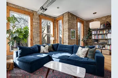 1702 W Erie Street #2, Chicago, IL 60622 - Photo 2