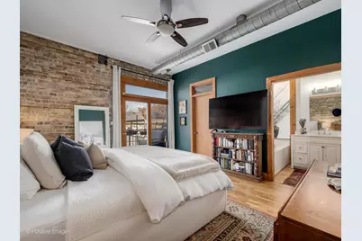 1702 W Erie Street #2, Chicago, IL 60622 - Photo 12