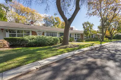 609 Carriage Hill Drive, Glenview, IL 60025 - Photo 2