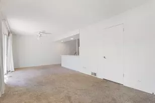 609 Carriage Hill Dr, Glenview, IL 60025 - Photo 12