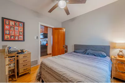 5055 W Argyle Street, Chicago, IL 60630 - Photo 14