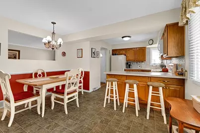 18538 Oakley Avenue, Lansing, IL 60438 - Photo 10