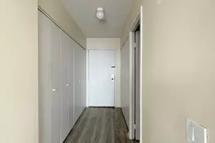 5320 N Sheridan Rd, Chicago, IL 60640 - Photo 2