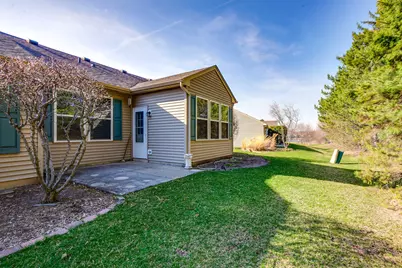 651 S Essington Drive, Round Lake, IL 60073 - Photo 20