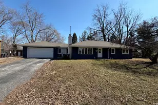 16037 Evans Ave, South Holland, IL 60473 - Photo 1