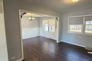 16037 Evans Ave, South Holland, IL 60473 - Photo 2