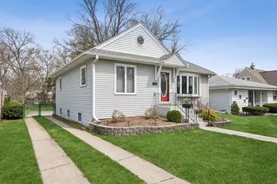 124 E Jackson Street, Villa Park, IL 60181 - Photo 2