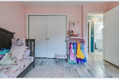 4 W Beech Drive, Schaumburg, IL 60193 - Photo 16