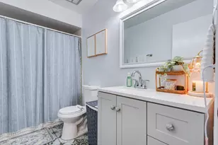 4 W Beech Dr, Schaumburg, IL 60193 - Photo 14