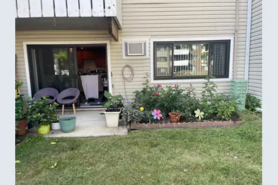2500 Bayside Drive #3, Palatine, IL 60074 - Photo 2