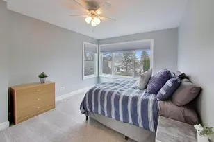 1604 Pleasant Ct, Libertyville, IL 60048 - Photo 24