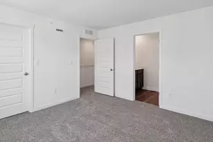 535 Yosemite Wy, Mundelein, IL 60060 - Photo 16