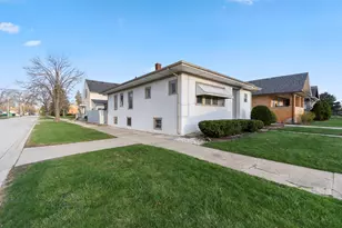 719 N 14th Ave, Melrose Park, IL 60160 - Photo 38