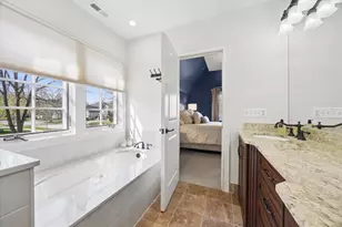 [Address not provided], Hinsdale, IL 60521 - Photo 24