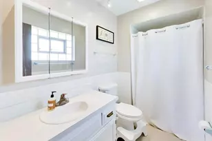 2936 Halifax Ave, Westchester, IL 60154 - Photo 18