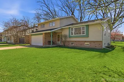 1575 Lin Lor Lane, Elgin, IL 60123 - Photo 1