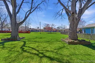 1575 Lin Lor Ln, Elgin, IL 60123 - Photo 24
