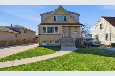 4752 S Lotus Avenue, Chicago, IL 60638 - Photo 2