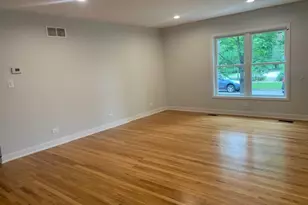 7227 Thomas St, River Forest, IL 60305 - Photo 10