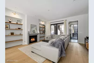 934 N Winchester Avenue #1, Chicago, IL 60622 - Photo 8