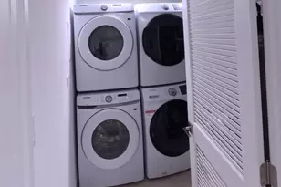 3929 N Oleander Ave, Chicago, IL 60634 - Photo 30