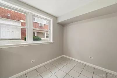 10114 Hartford Court #GC, Schiller Park, IL 60176 - Photo 12