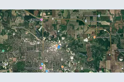 411 S Adams Avenue, Freeport, IL 61032 - Photo 4