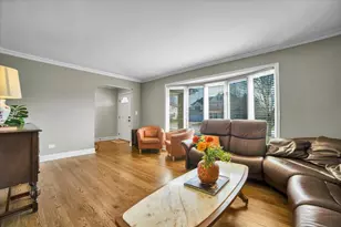 505 Cambridge Ln, Shorewood, IL 60404 - Photo 6