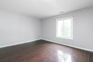 1782 Gloucester Ct, Wheaton, IL 60189 - Photo 10