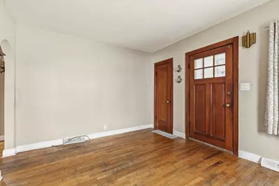 2202 46th Street, Moline, IL 61265 - Photo 4