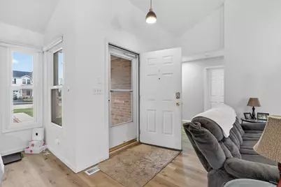 1919 Cloverdale Way, Belvidere, IL 61008 - Photo 4