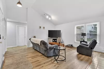 1919 Cloverdale Way, Belvidere, IL 61008 - Photo 6