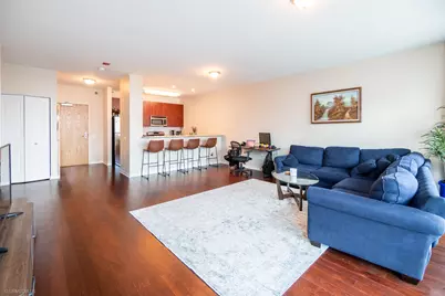 [Address not provided], Chicago, IL 60654 - Photo 4