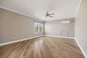 335 W Carriage Ln, Bensenville, IL 60106 - Photo 14