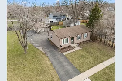 25 McCabe Drive, Streamwood, IL 60107 - Photo 24