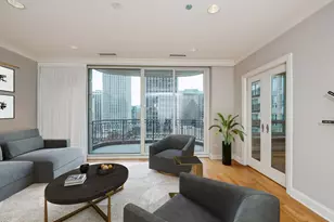 10 E Delaware Pl, Chicago, IL 60611 - Photo 4