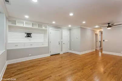 6427 N Albany Avenue #3, Chicago, IL 60645 - Photo 2