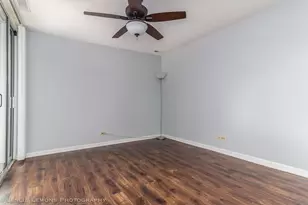 5900 Oakwood Dr, Lisle, IL 60532 - Photo 12