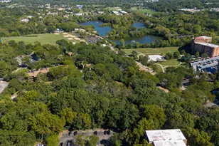 5900 Oakwood Dr, Lisle, IL 60532 - Photo 24