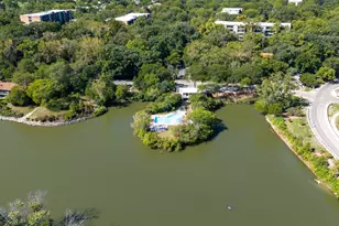 5900 Oakwood Dr, Lisle, IL 60532 - Photo 22