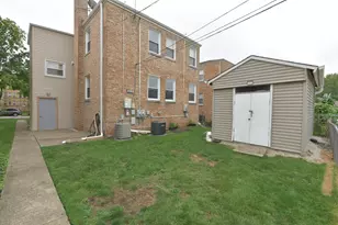 4914 Louise St, Skokie, IL 60077 - Photo 12