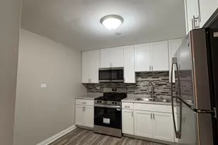 8816 N Western Ave, Des Plaines, IL 60016 - Photo 4