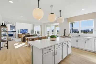 601 Redtop Way, Bolingbrook, IL 60490 - Photo 6