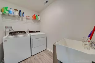 8988 Dolby St, Huntley, IL 60142 - Photo 18