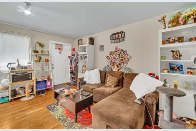 327 N Princeton Avenue #9, Villa Park, IL 60181 - Photo 4